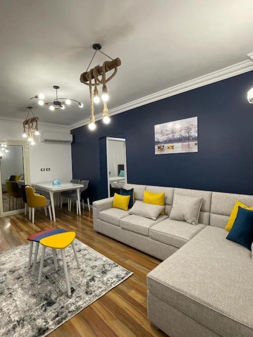 Luxury At Obour, 5th Floor No Elevator Apartment Cairo